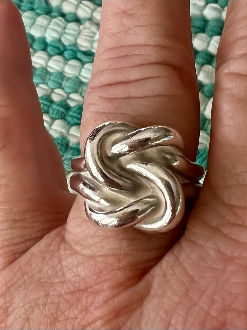 James Avery Sterling Silver Large Lover’s Knot Ring Size 7 - Retired - Rare Find